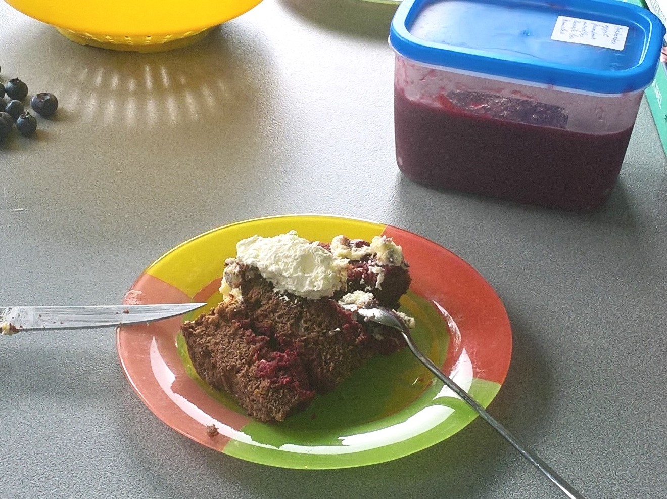 Cake met confituur